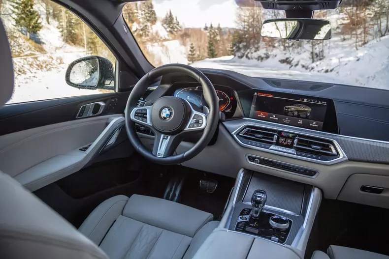 BMW X6 xDrive40d 033