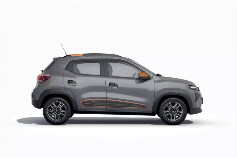 Dacia Spring pret in Romania 016