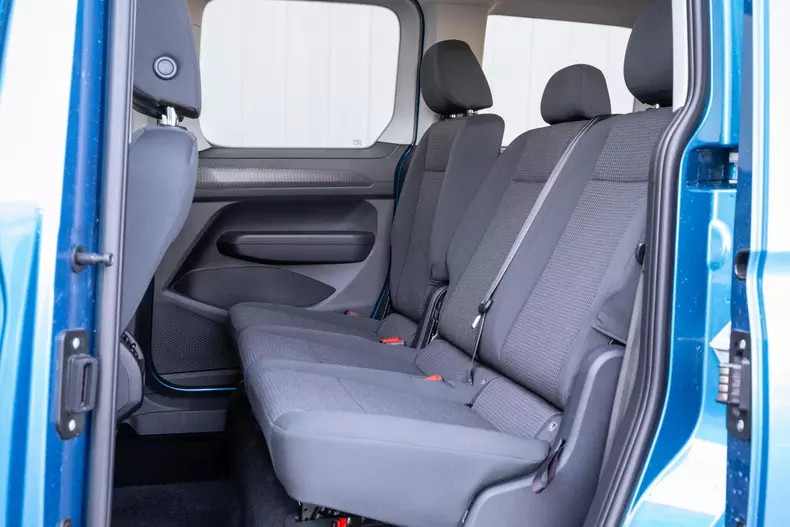 VW Caddy Roadtrip 120