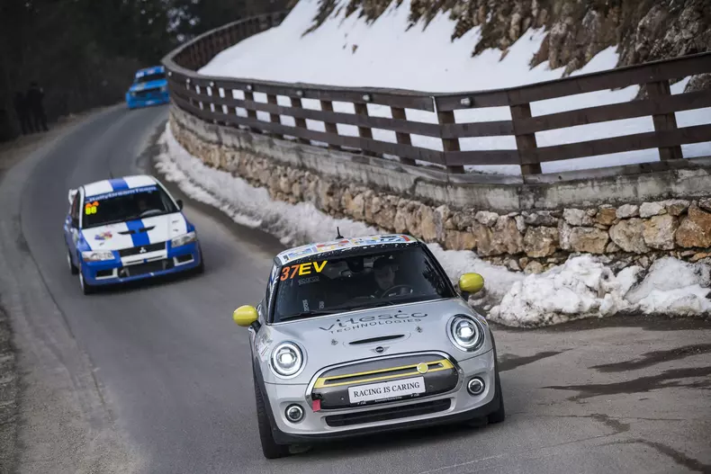 Vitesco Technologies MINI Electric Racing MIMI 37