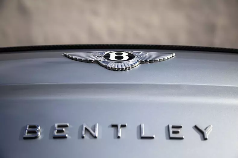 Bentley Flying Spur 003