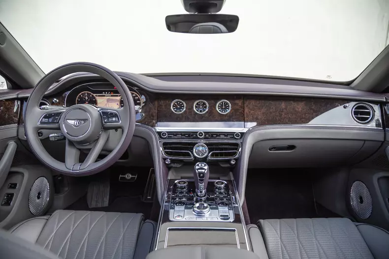 Bentley Flying Spur 047