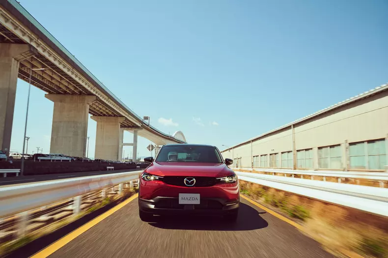 Mazda_MX-30