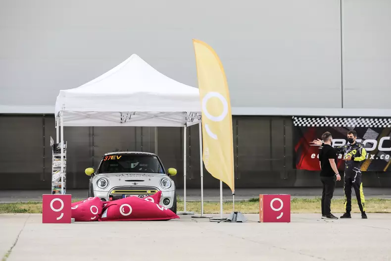 P90421463_lowRes_vitesco-technologies