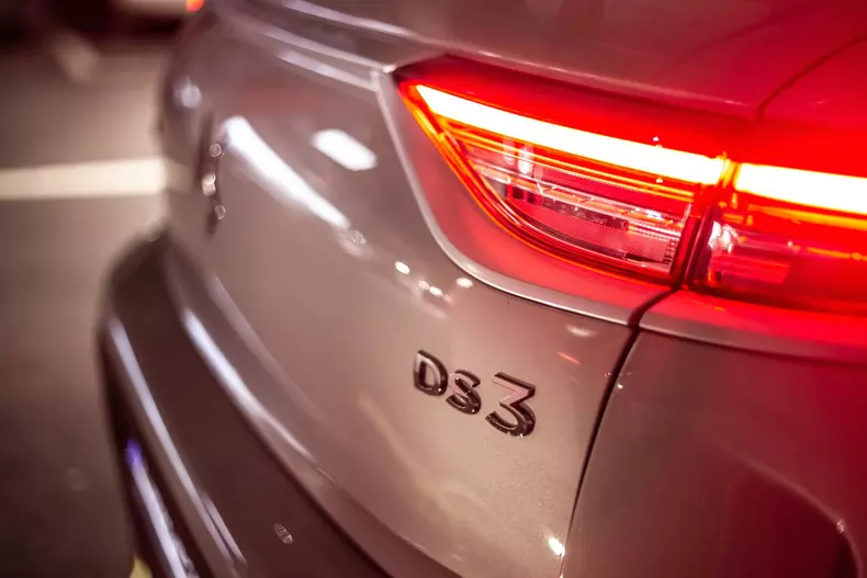 DS3 Crossback E-Tense 038