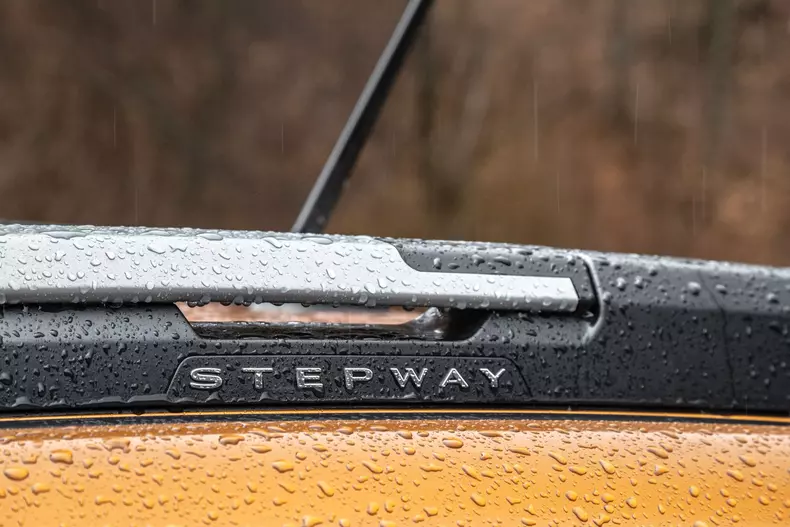 Dacia Sandero Stepway CVT 021