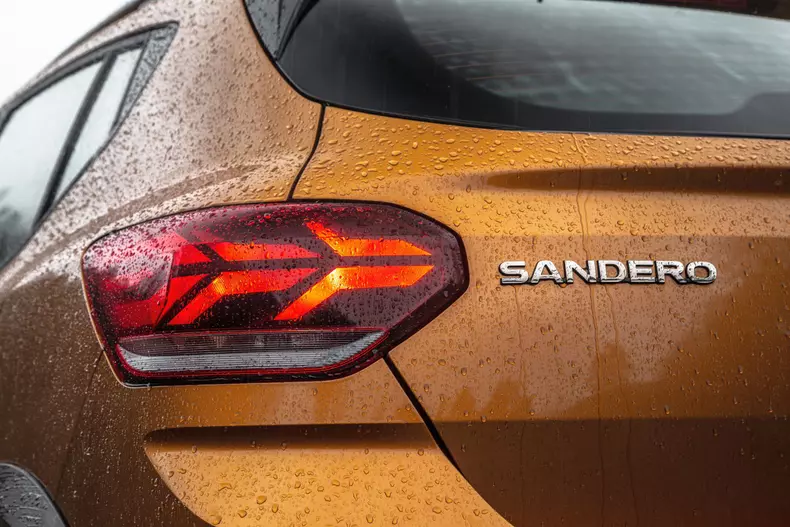 Dacia Sandero Stepway CVT 022