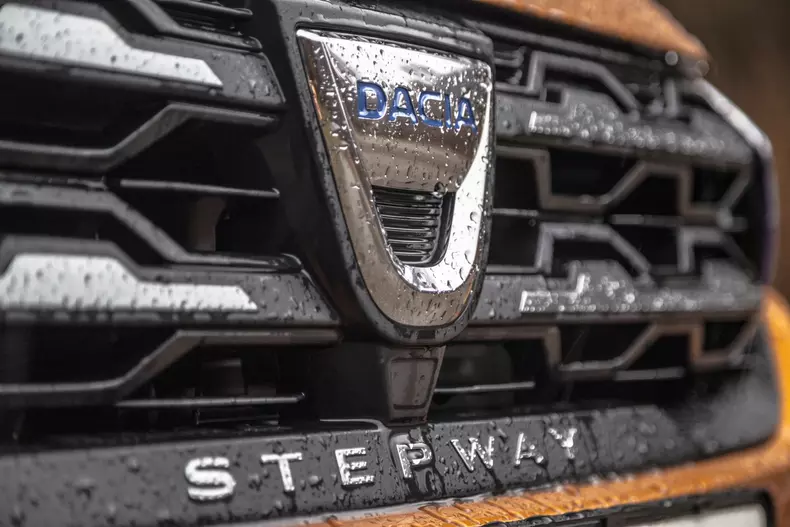 Dacia Sandero Stepway CVT 031