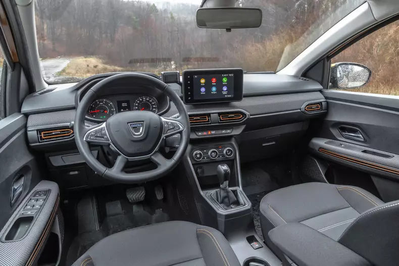 Dacia Sandero Stepway CVT 035