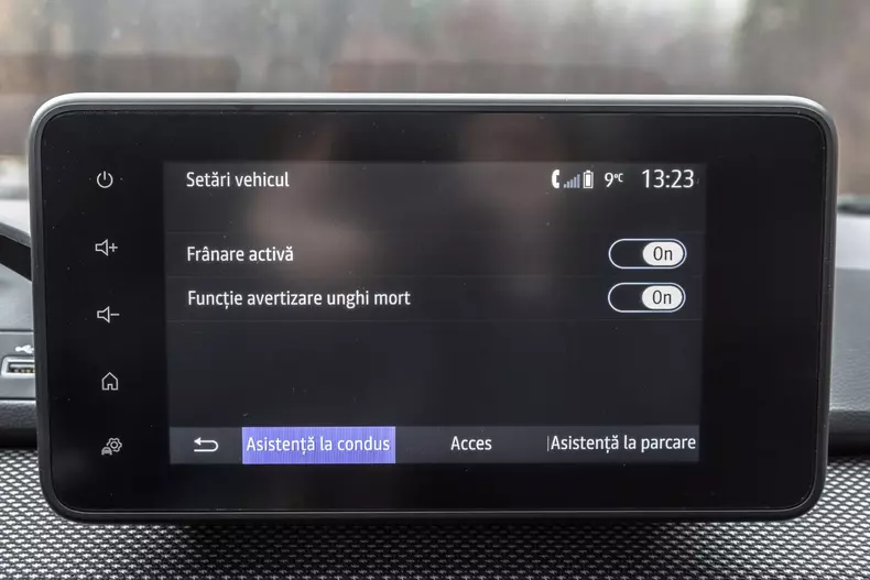 Dacia Sandero Stepway CVT 044