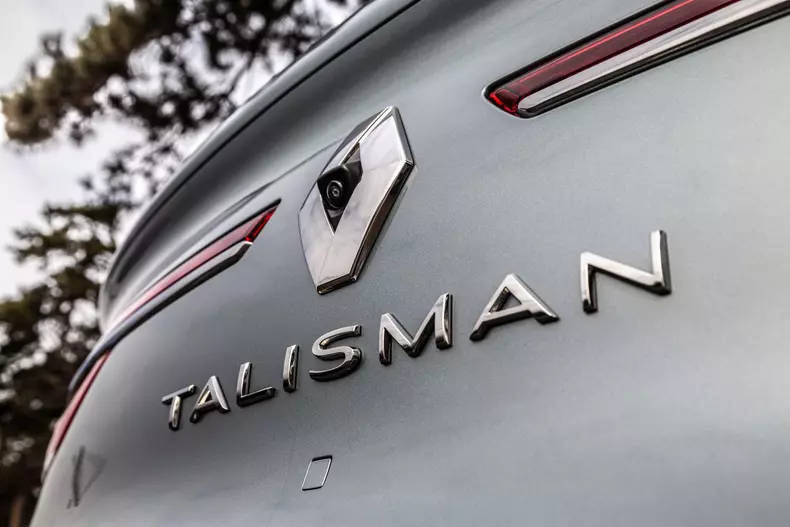 Renault Talisman 008