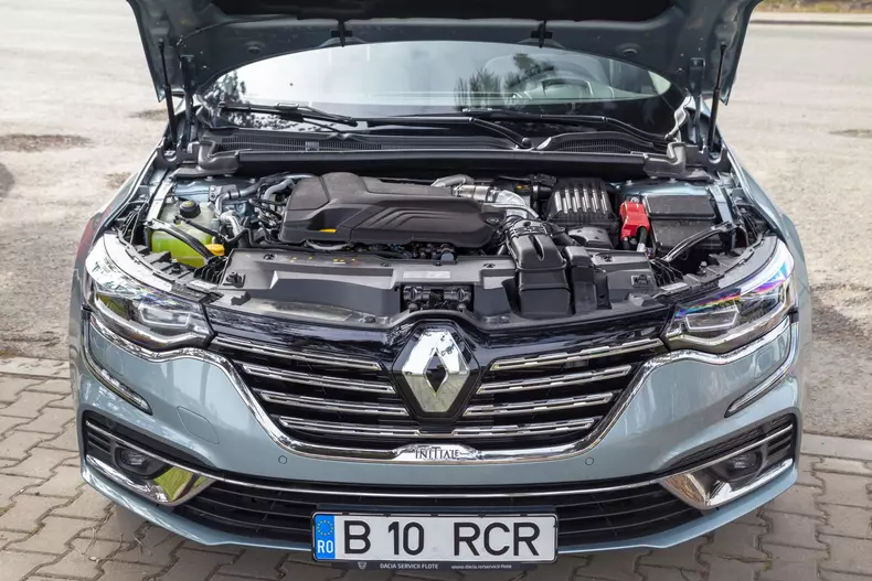 Renault Talisman 015