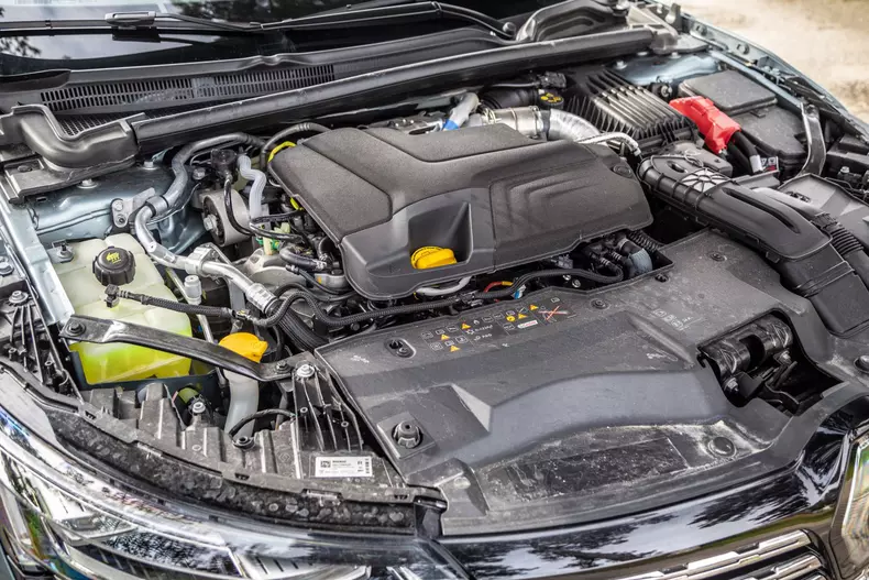 Renault Talisman 016