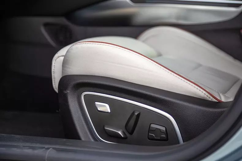 Renault Talisman 021