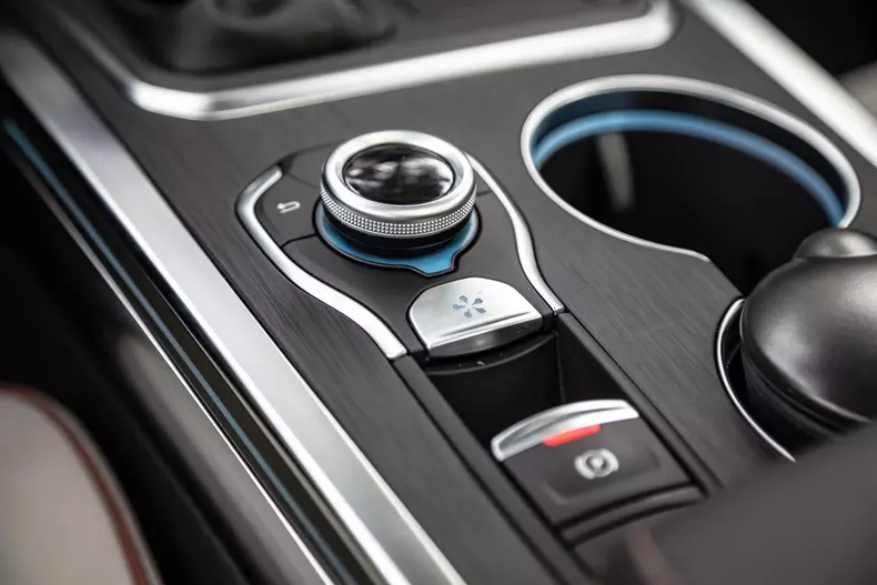 Renault Talisman 025