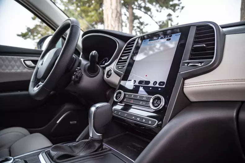 Renault Talisman 028