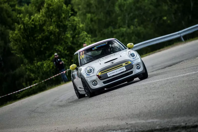 Vitesco Technologies MINI Electric Racing la CNVC Ranca 3