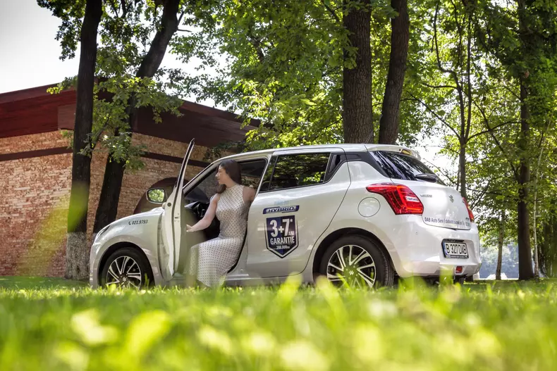 Oana si Suzuki Swift 009