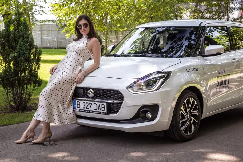 Oana si Suzuki Swift 012