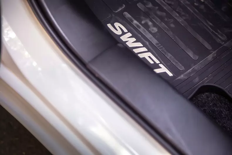 Oana si Suzuki Swift 032