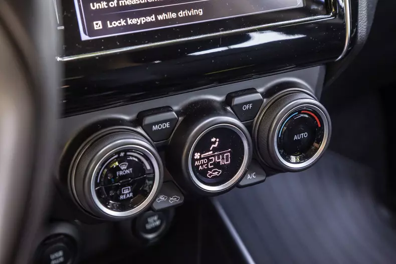 Oana si Suzuki Swift 035