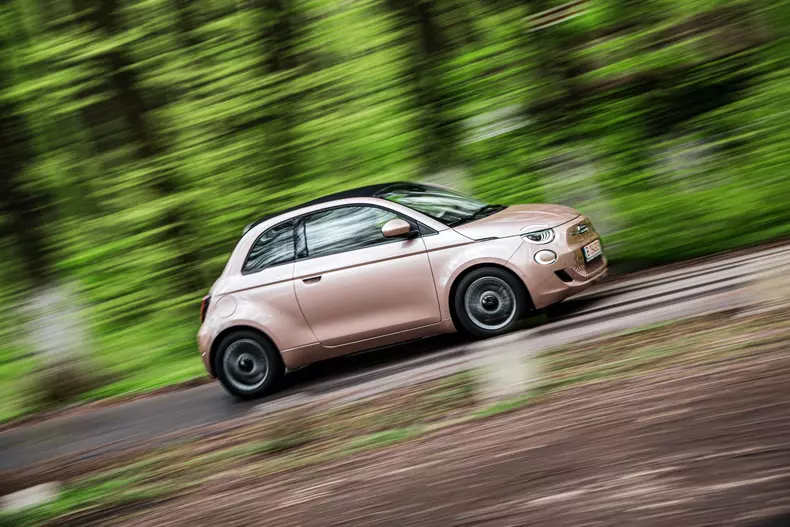 Fiat 500e Cabrio 033