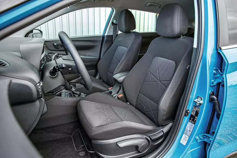 Auto Bild Test Comparativ Bayon Puma T-Cross 013