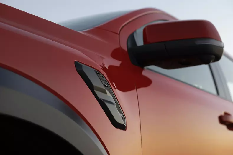 2022_NEXT-GEN_RANGER_RAPTOR_EXTERIOR_26