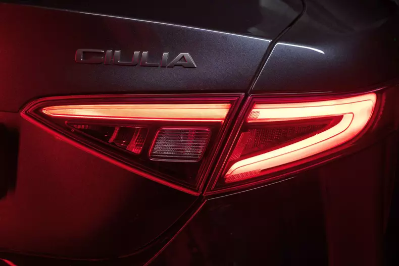 Alfa Romeo Estrema 007