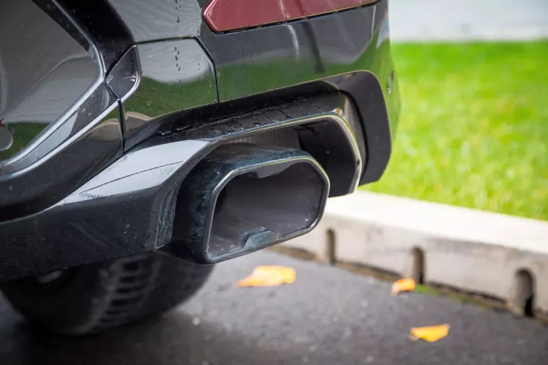 BMW X4 M40i facelift low res 017