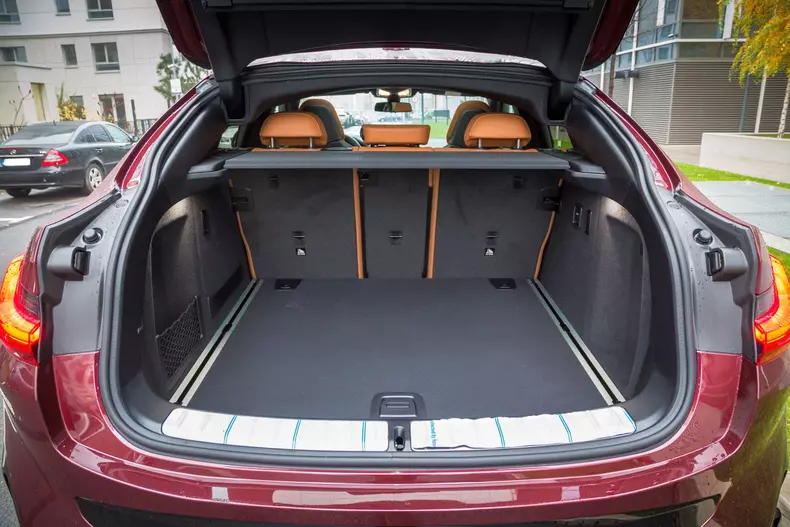 BMW X4 M40i facelift low res 028