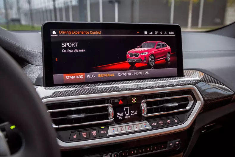 BMW X4 M40i facelift low res 034