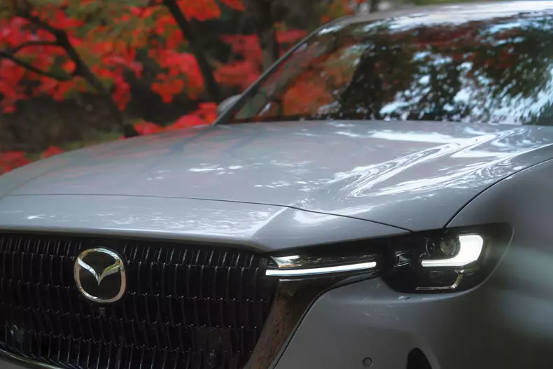 Mazda CX-60 premiera 001