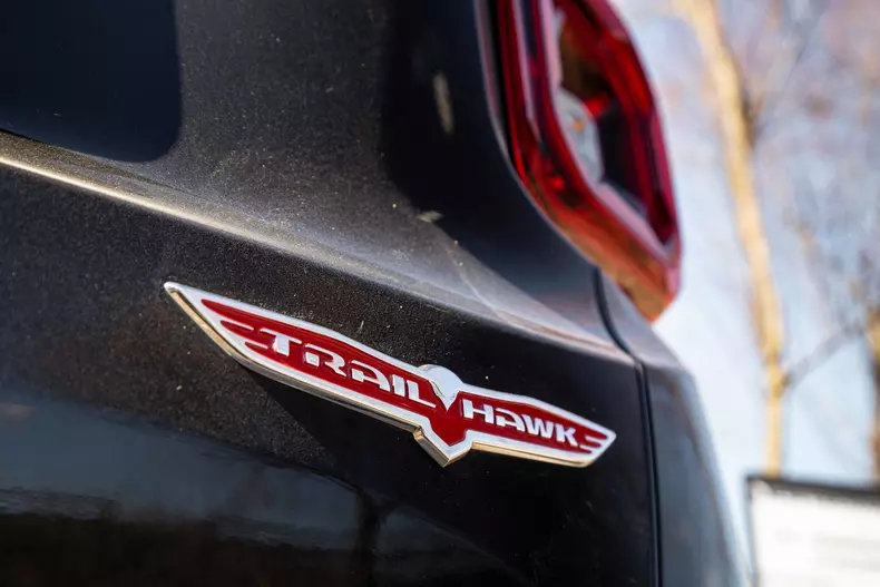 Jeep-Renegade-PHEV-19