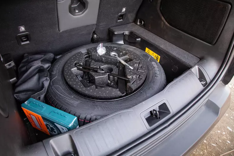 Jeep-Renegade-PHEV-25