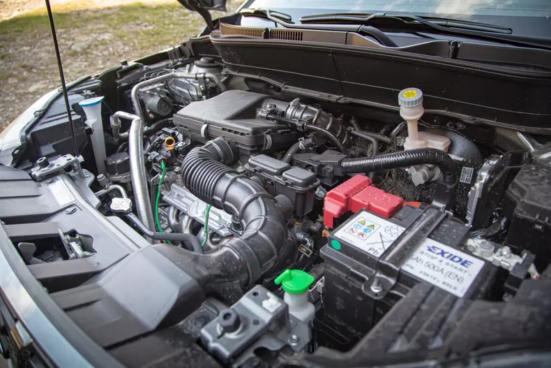 Suzuki Vitara Hybrid 026