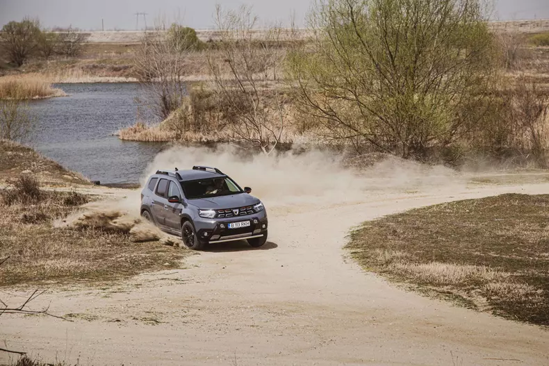 Dacia-Duster-Extreme-28