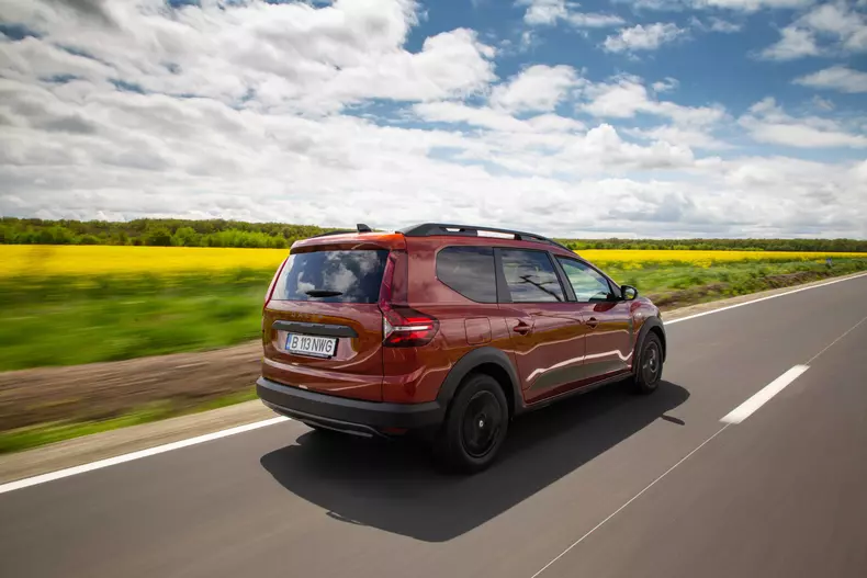 Dacia-Jogger-3