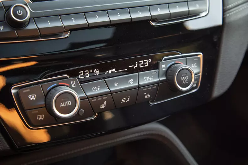 butoane fizice de bord 001