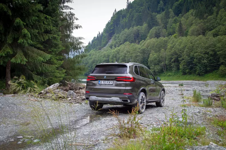 BMW X5 45e 001