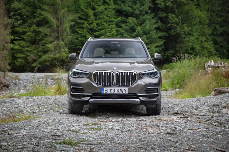 BMW X5 45e 008