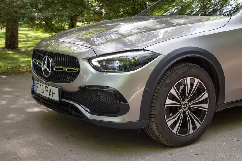 Mercedes Clasa C All-Terrain 001