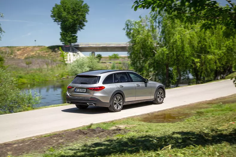 Mercedes Clasa C All-Terrain 029