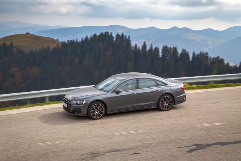 Audi A8 PHEV facelift 026