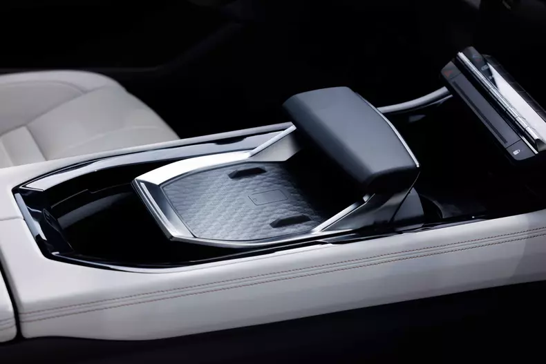 202303_Renault-Espace_INT__8026-1