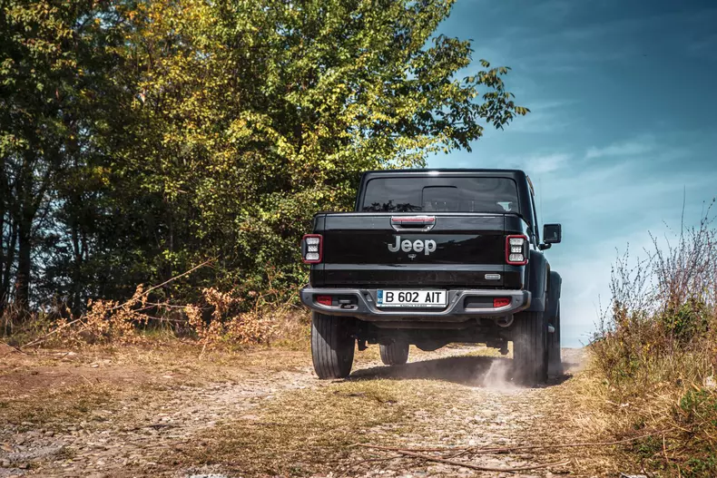 Jeep Gladiator 002