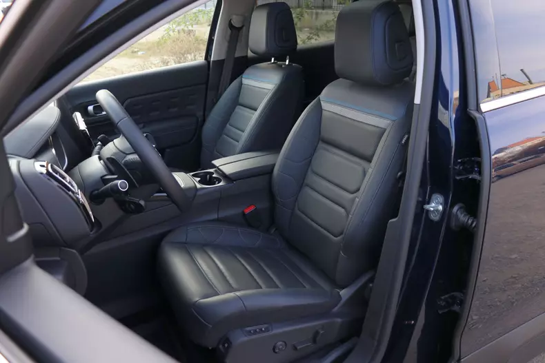 Citroen C5 Aircross 008