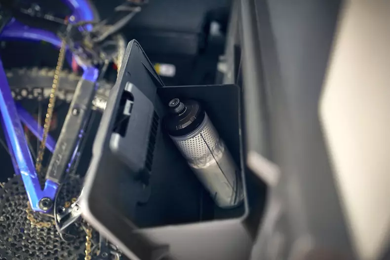 Ford E-Tourneo Courier 004