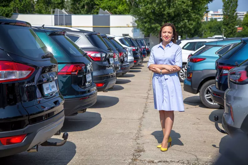 Interviu Spotawheel cu Veronica Negru si Roxana Ciuhulescu 004