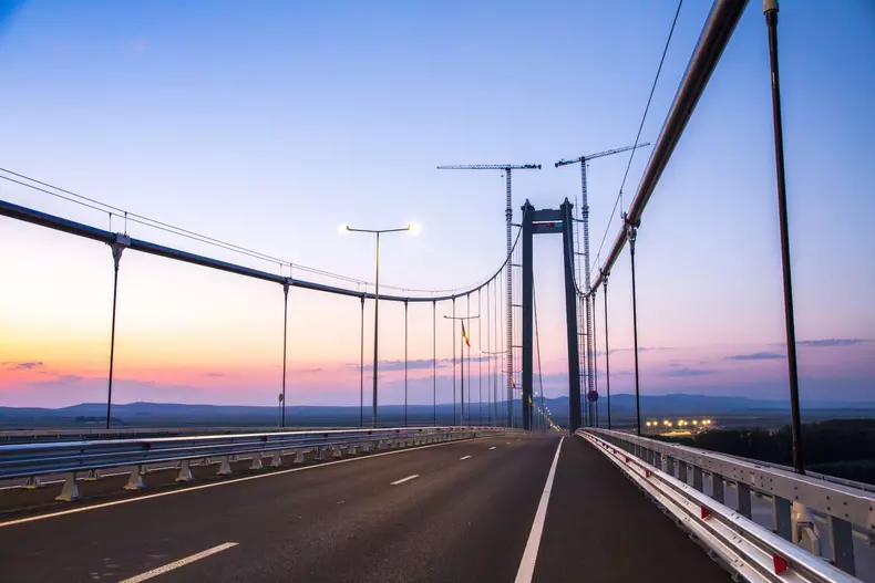 Oana si SsangYong Korando low res 002